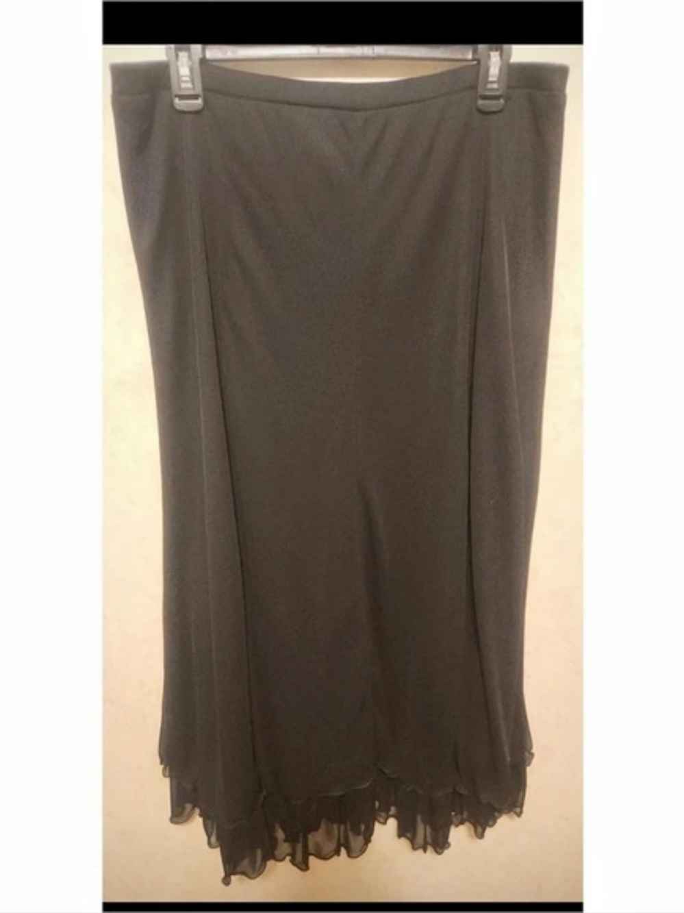 Collection dressbarn Midi Skirt in Black Size XL Like New